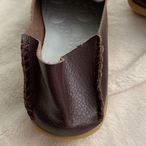 Size 41 New Women's Comfort Walking Shoe in Burgundy Leather - Picture 11 of 15